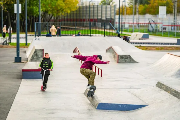 Новые скейт-парки, памп-треки, тренажёры и полосы препятствий в стиле "Русский ниндзя" открылись в ВАО