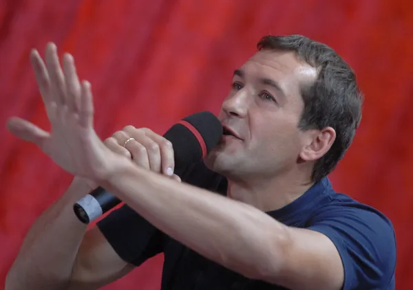 Глеб Пьяных* пытается сохранить квартиру в Москве через раздел имущества с женой