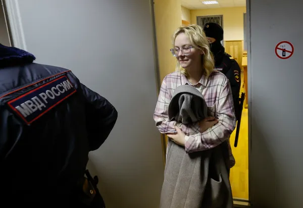 Уличную певицу Наоко в третий раз отправили в СИЗО