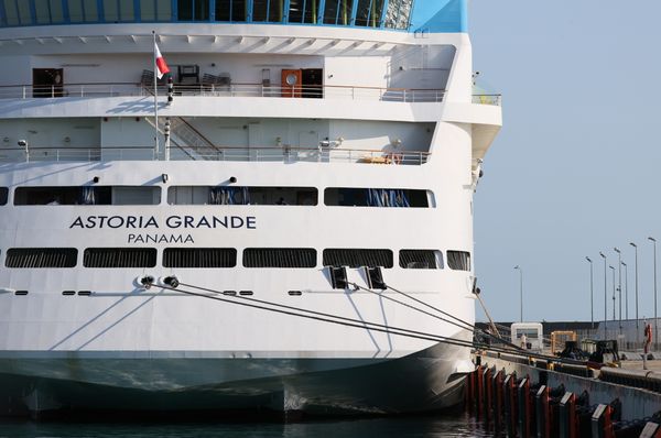 Российские туристы не планируют отказываться от круизов по Чёрному морю из-за атак ВСУ