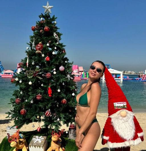 Молодая жена новосибирского депутата выложила фото в купальнике из Дубая с откровенной подписью