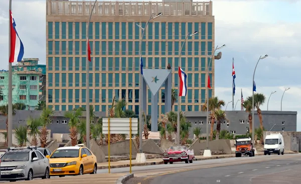 Туристов из России отправили отдыхать на Кубу вместо Венесуэлы из-за угрозы ударов США