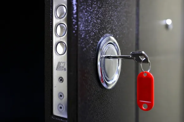 Москвич вдохновился примером Долиной и решил вернуть свою квартиру, но есть нюанс