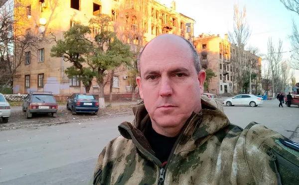 ЕС впервые ввёл санкции против американца за поддержку России в соцсетях