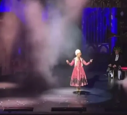 В Башкирии во время оперы исполнили хит Инстасамки "За деньги да" на итальянском