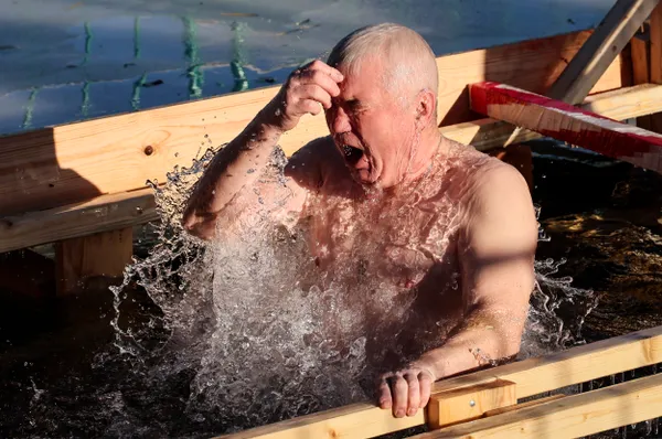 Крещенские купания отменили в четырёх регионах России