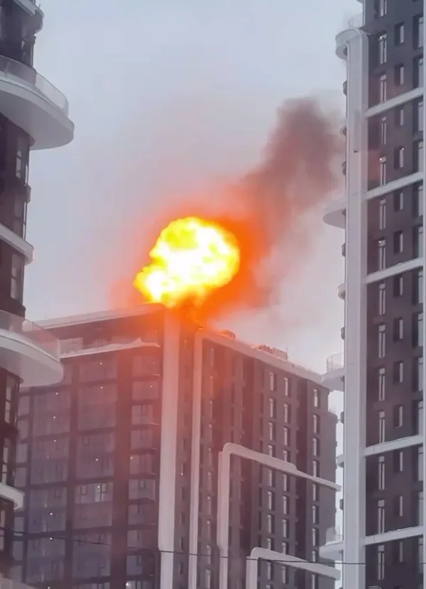 На крыше элитного ЖК "Остров" в Москве произошёл взрыв