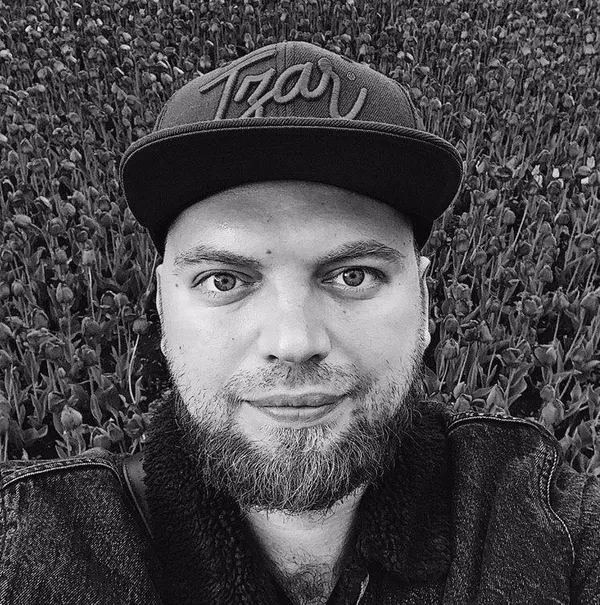 Российского маркетолога Антона Котовского отравили в Таиланде