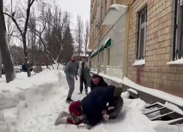 Актрису московского театра Et Cetera хотят посадить за защиту своих детей от вооружённого мужчины