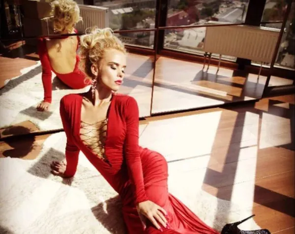 Блогер, участвовавшая в "Доме-2" и "Минуте славы", потеряла память и стала бездомной в Таиланде