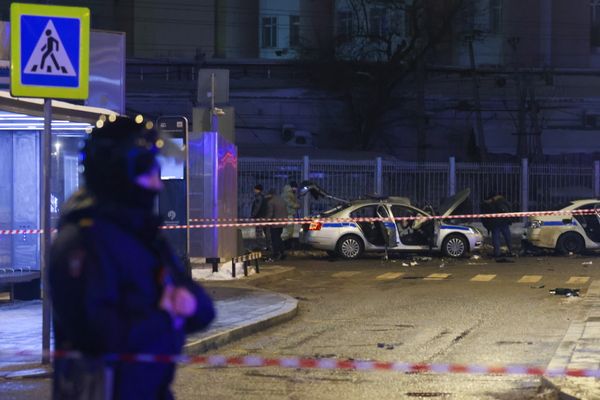 Взрыв машины ДПС около Савёловского вокзала в Москве: что произошло, видео