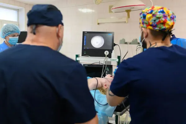 Кока-кола прожгла желудок подростка в Приморском крае