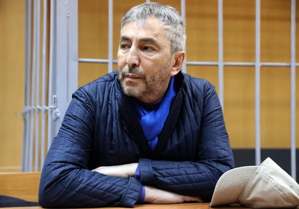 Mash: Умар Джабраилов мог оставить 1,5 миллиарда долгов