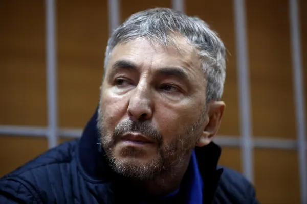 Умар Джабраилов увлекался оружием и всегда носил с собой пистолет на предохранителе