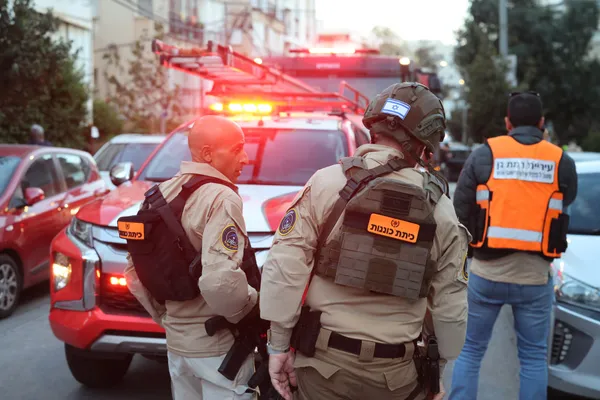 Иран ударил по офису Нетаньяху и расположению командующего ВВС Израиля