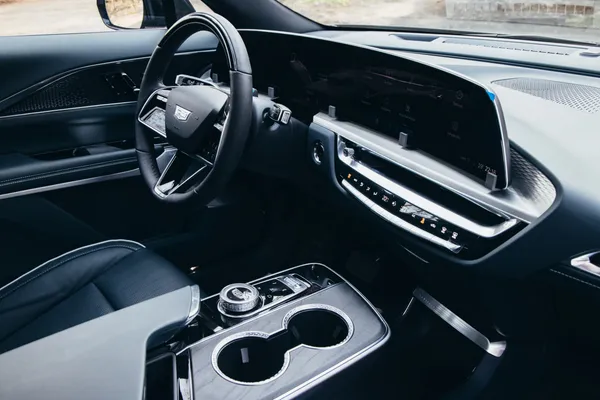 Экс-депутат Мурманской области Руслан Белашов за два года разбогател на 350 млн рублей