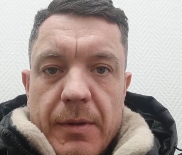 Журналиста Ивана Фролова, который освещал забой скота в Новосибирской области, задержали