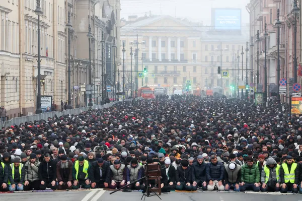 Мусульмане по всей России празднуют Ураза-Байрам