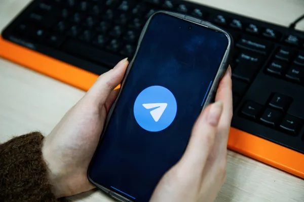 В ФАС заявили, что ответственности за рекламу в Telegram и YouTube не будет до 2027 года