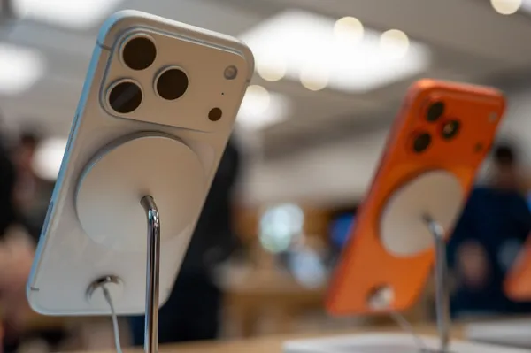 Минцифры обсуждает запрет оплаты сервисов Apple со счёта мобильного телефона