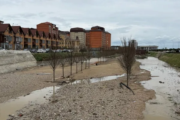 Туристический сезон в Дагестане оказался под угрозой срыва из-за тонн мусора