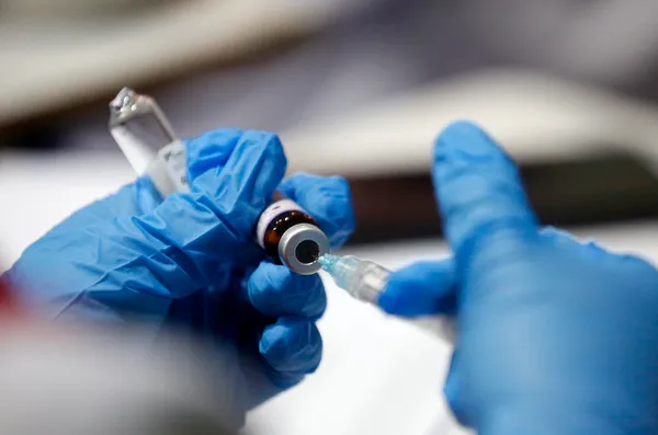 Вакцины от рака включили в ОМС