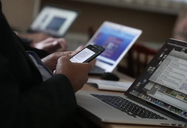 Власти российских городов испульзуют нейросети для мониторинга комментариев в соцсетях чиновников и ведомств