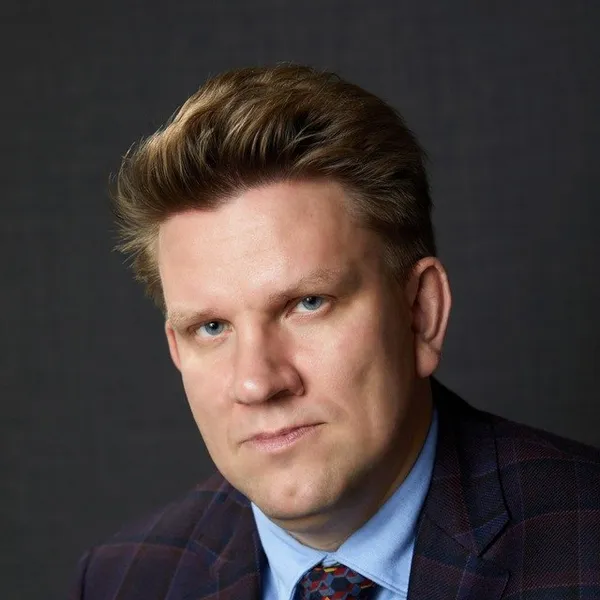 Mash: задержаны три топ-менеджера издательства "Эксмо"