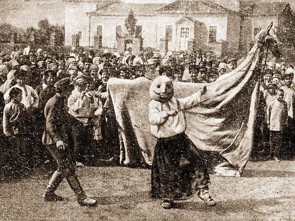 Языческий ритуал "вождение русалки" признали объектом культурного наследия в Воронежской области