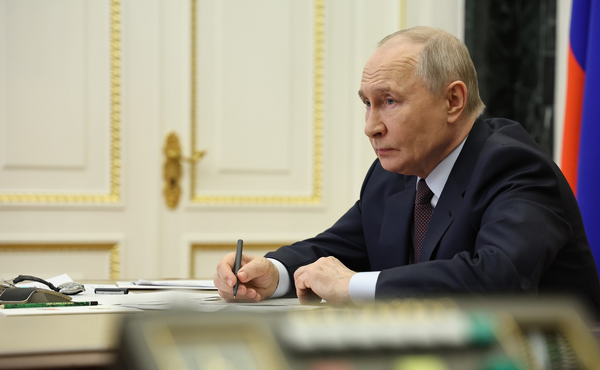 Путин прокомментировал ограничения в работе мобильного интернета