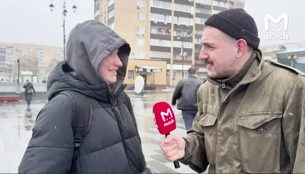 Корреспондент Mash Шпак узнал, считают ли москвичи себя жизнерадостными