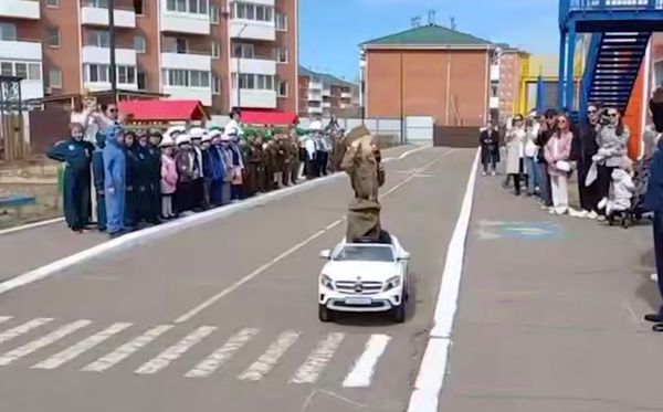 Свой Парад Победы прошёл в детсаду Улан-Удэ