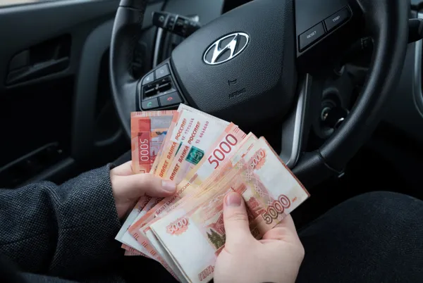 Россиянам, купившим авто в Казахстане, придётся доплатить к утильсбору от 1 до 4 млн рублей