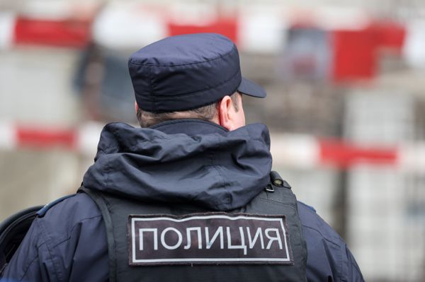 Жителя ЖК бизнес-класса на западе Москвы обстреляли из травмата