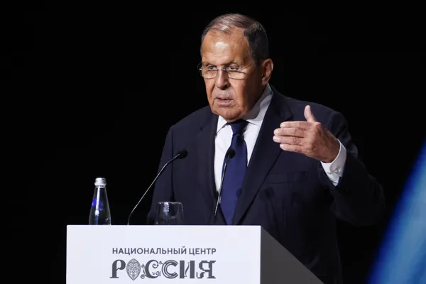 Сергей Лавров описал работу западных стран на форуме "Диалог о фейках 4.0"