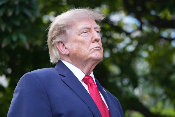 Премьер Чехии обвинил Трампа в предательстве Европы из-за сделки с Россией