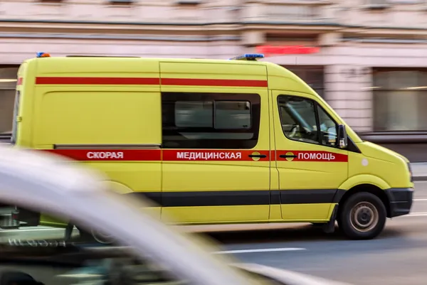 В московской Некрасовке ребёнок выпал с четвёртого этажа, его поймали прохожие