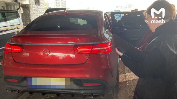 Mash выяснил, чей труп нашли в Mercedes на набережной Тарас Шевченко в Москве