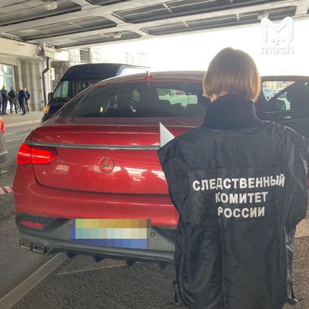 Mash выяснил, чей труп нашли в Mercedes на набережной Тарас Шевченко в Москве