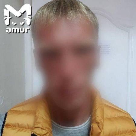 Хабаровский бомж обокрал собутыльника и потратил все деньги на одежду и девочек