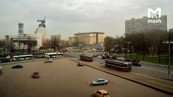 Мошенники убедили пенсионерку продать её единственную квартиру в Москве