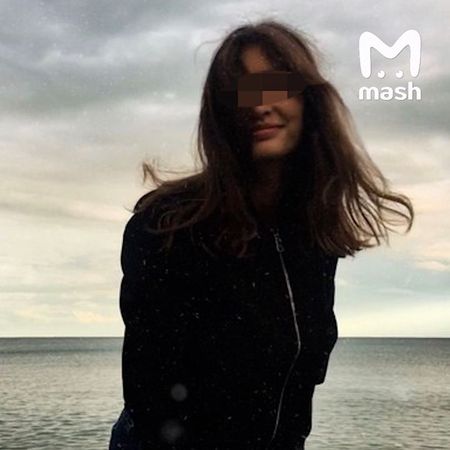 В Троицке у девушки в руках взорвалась подарочная коробка с открыткой