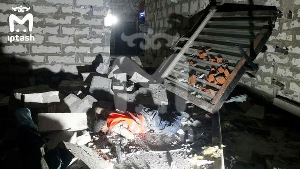 В ТЦ "Кольцо" на рабочего упала железная плита — мужчина умер на месте