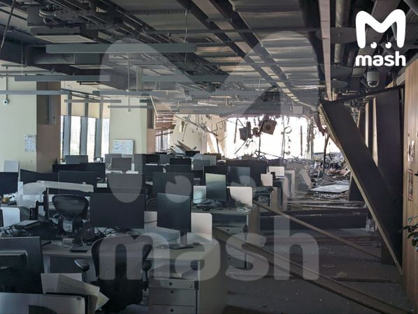 Последствия падения БПЛА ВСУ в "Москва-Сити"