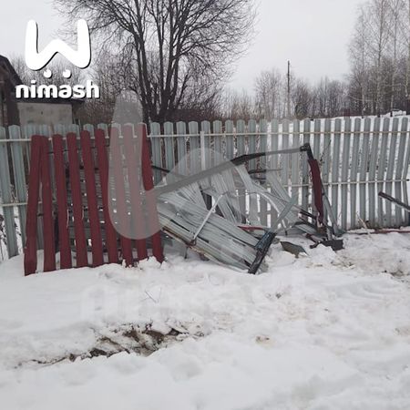 Житель Бутурлино пытался вытащить трактором супругу из соседского дома