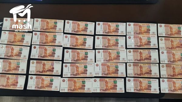 Криминальный авторитет и бывший чиновник феодосийской администрации вымогали у предпринимателя деньги