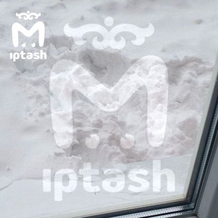 Девочка приревновала одноклассницу к парню и выпрыгнула с третьего этажа в казанской школе № 129