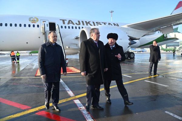 Президенты Казахстана, Кыргызстана, Узбекистана и Таджикистана прилетели в Казань