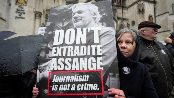 Высокий суд Лондона вынес решение в пользу основателя WikiLeaks Ассанжа