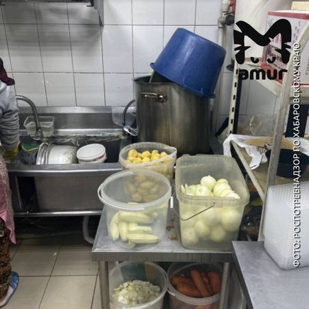 Появились кадры из кафе "Чин-Чин", в котором отравились хабаровчане